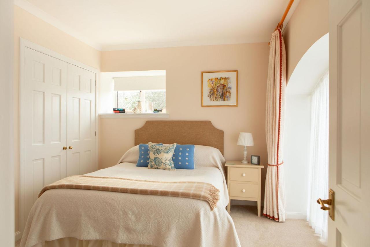 Balnagown Estates Peat Cottage Kildary Екстериор снимка